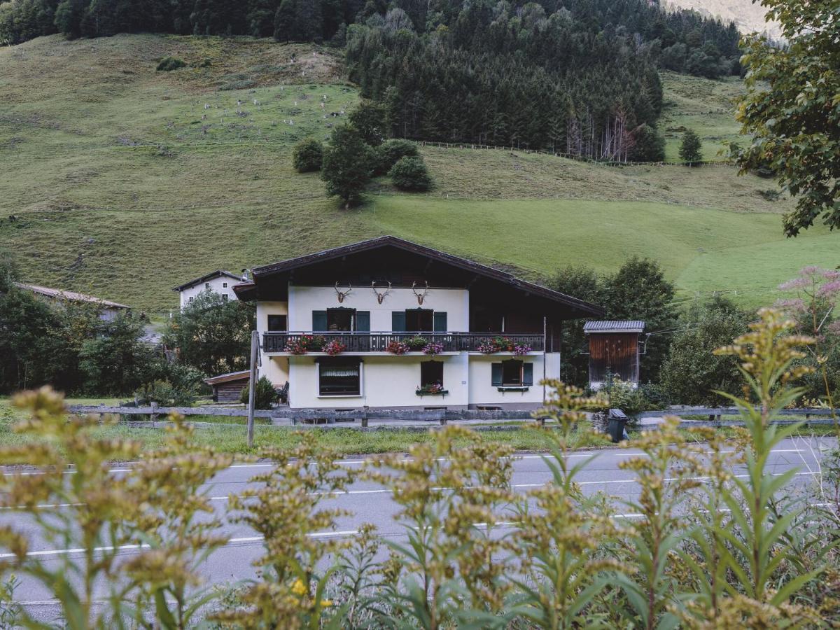 Holiday Home Fusch An Der Glocknerstra E Fusch an der Grossglocknerstrasse Eksteriør bilde